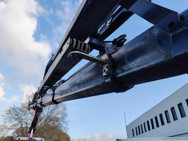 Tipper, Crane truck MAN Tridem 8x4 Euro6 Kipper Kraan Fassi F365: picture 6 Tipper, Crane truck MAN Tridem 8x4 Euro6 Kipper Kraan Fassi F365: picture 6