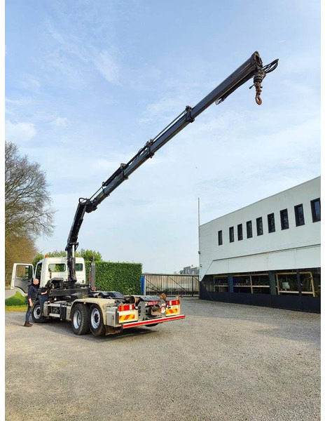 Mercedes-Benz Axor 2536 Euro5 container multilift crane HIAB 220 - Hook lift truck, Crane truck: picture 5 Mercedes-Benz Axor 2536 Euro5 container multilift crane HIAB 220 - Hook lift truck, Crane truck: picture 5