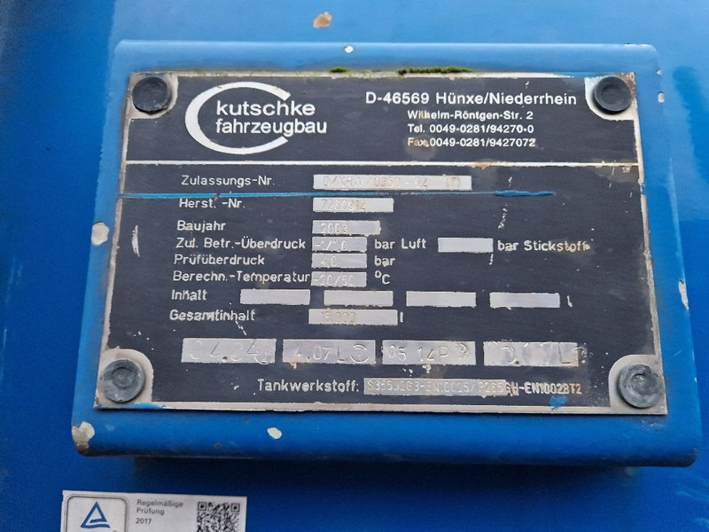 MAN TGA 26.360 6X2 - Vacuum truck: picture 3 MAN TGA 26.360 6X2 - Vacuum truck: picture 3