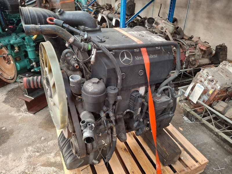 Mercedes-Benz OM904LA - Engine: picture 1 Mercedes-Benz OM904LA - Engine: picture 1