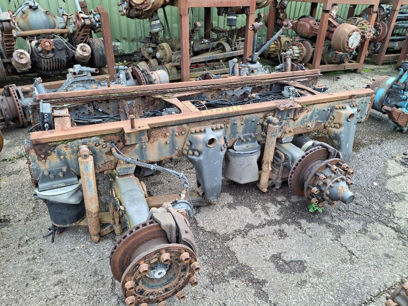 Scania R 144 LB 530 - Axle and parts: picture 1 Scania R 144 LB 530 - Axle and parts: picture 1