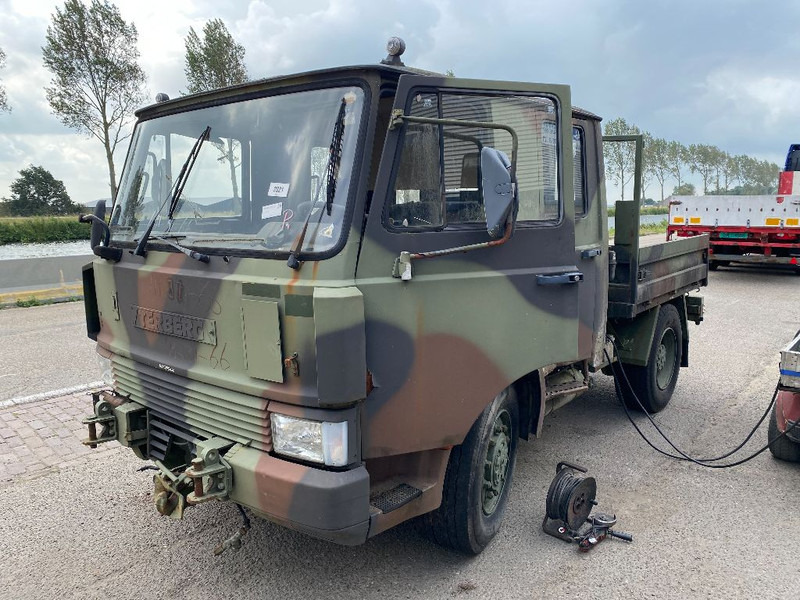 Terberg F750 4x4 - Box truck: picture 2 Terberg F750 4x4 - Box truck: picture 2