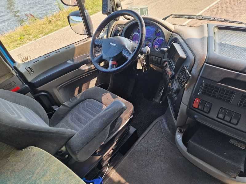 DAF XF105.460 - Tractor unit: picture 4 DAF XF105.460 - Tractor unit: picture 4