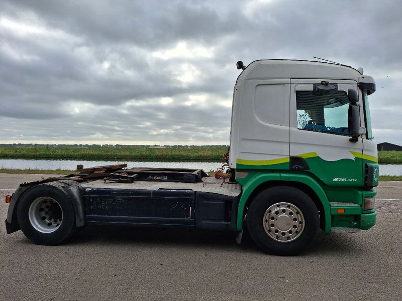 Scania P114 LA4X2 NA 7115 - Tractor unit: picture 4 Scania P114 LA4X2 NA 7115 - Tractor unit: picture 4