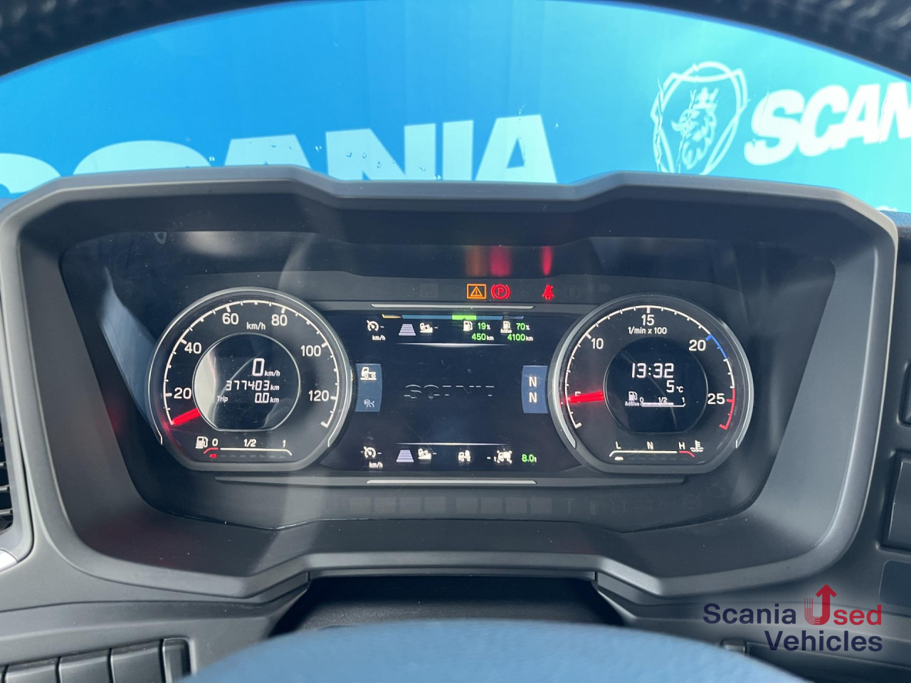 SCANIA R 450 A4x2N RETARDER 8T FULL AIR DIFF-L P-AIRCO - Tractor unit: picture 5 SCANIA R 450 A4x2N RETARDER 8T FULL AIR DIFF-L P-AIRCO - Tractor unit: picture 5