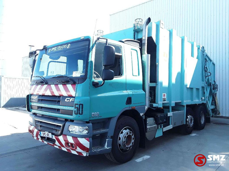 DAF 75 CF 310 VdK pusher 2000 +2x lift 4x on stocl - Garbage truck: picture 3 DAF 75 CF 310 VdK pusher 2000 +2x lift 4x on stocl - Garbage truck: picture 3