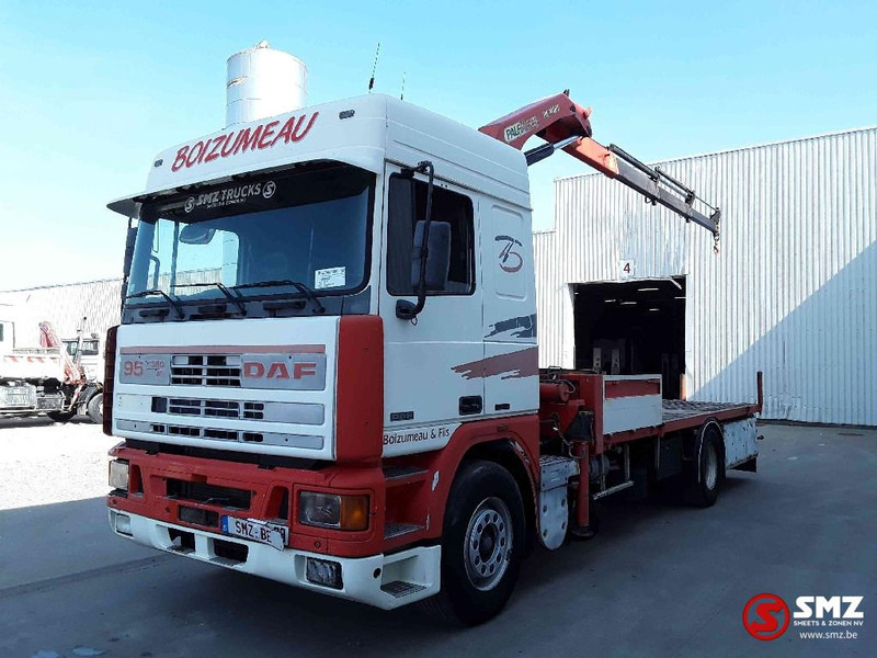 DAF 95 360 palfinger pk 080-3 - Dropside/ Flatbed truck, Crane truck: picture 3 DAF 95 360 palfinger pk 080-3 - Dropside/ Flatbed truck, Crane truck: picture 3