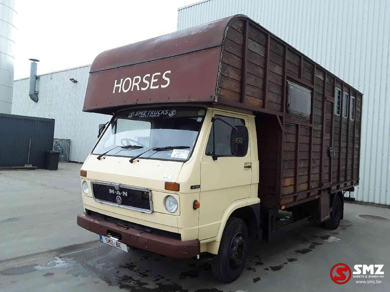 MAN 8.136 - Livestock truck: picture 2 MAN 8.136 - Livestock truck: picture 2
