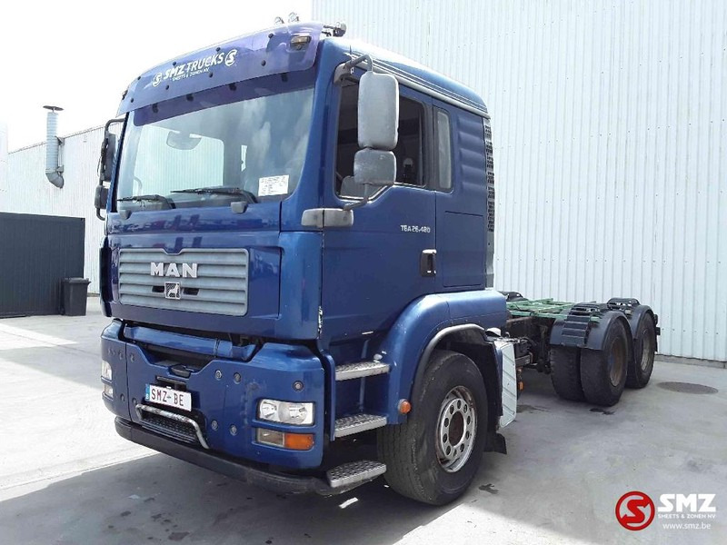 MAN TGA 26.480 6x4 manual - Cab chassis truck: picture 3 MAN TGA 26.480 6x4 manual - Cab chassis truck: picture 3