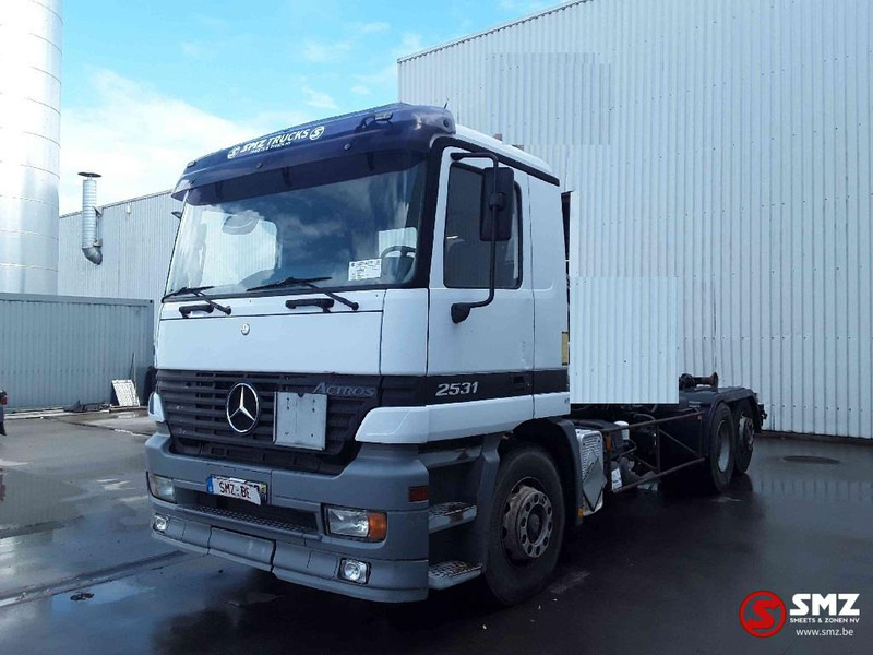 Mercedes-Benz Actros 2531 francais - Cab chassis truck: picture 3 Mercedes-Benz Actros 2531 francais - Cab chassis truck: picture 3