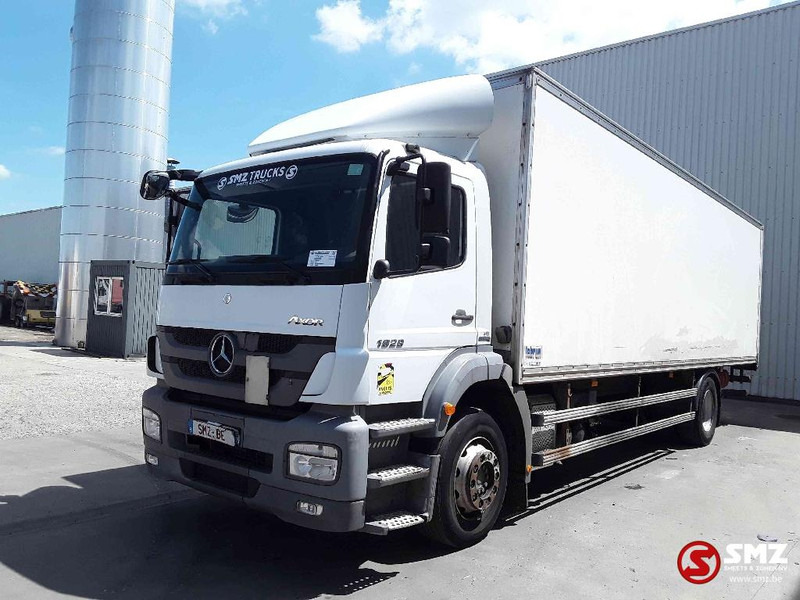 Mercedes-Benz Axor 1829 manual airco - Box truck: picture 3 Mercedes-Benz Axor 1829 manual airco - Box truck: picture 3