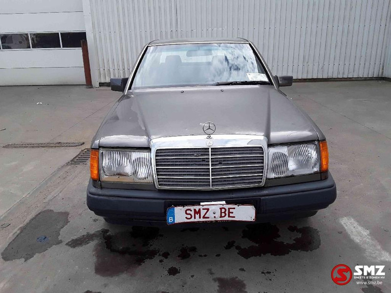 Mercedes-Benz - Car: picture 2 Mercedes-Benz - Car: picture 2