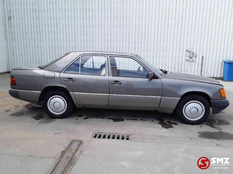 Mercedes-Benz - Car: picture 4 Mercedes-Benz - Car: picture 4