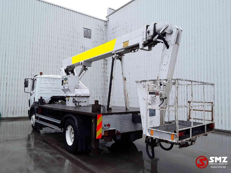 Truck mounted aerial platform Mercedes-Benz SK 1824 lames/steel: picture 9