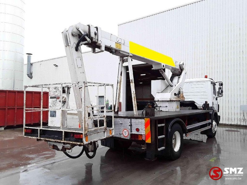 Truck mounted aerial platform Mercedes-Benz SK 1824 lames/steel: picture 11