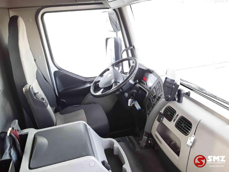 Renault Kerax 380 - Dropside/ Flatbed truck, Crane truck: picture 5 Renault Kerax 380 - Dropside/ Flatbed truck, Crane truck: picture 5