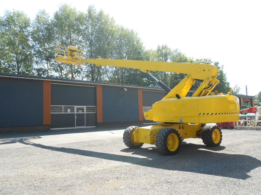 Genie Arbeitsbühne Genie S-85, AH 28 m - Telescopic boom: picture 1 Genie Arbeitsbühne Genie S-85, AH 28 m - Telescopic boom: picture 1