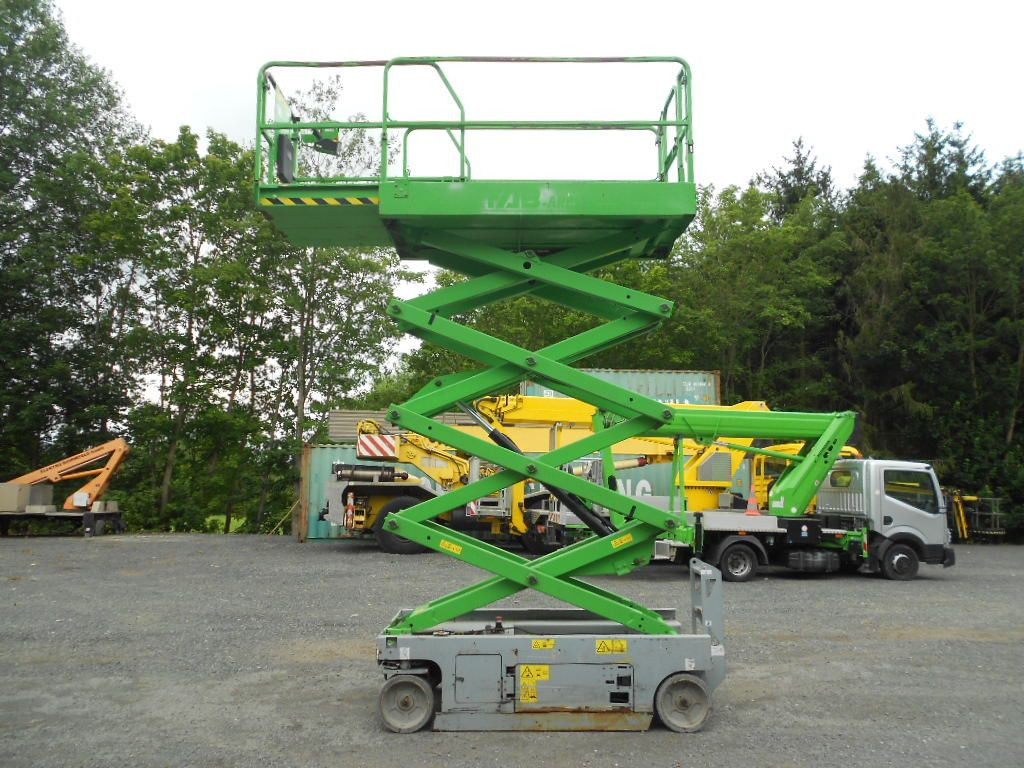 Genie GS 2646, Scherenarbeitsbühne Genie 9,9 m - Scissor lift: picture 5 Genie GS 2646, Scherenarbeitsbühne Genie 9,9 m - Scissor lift: picture 5