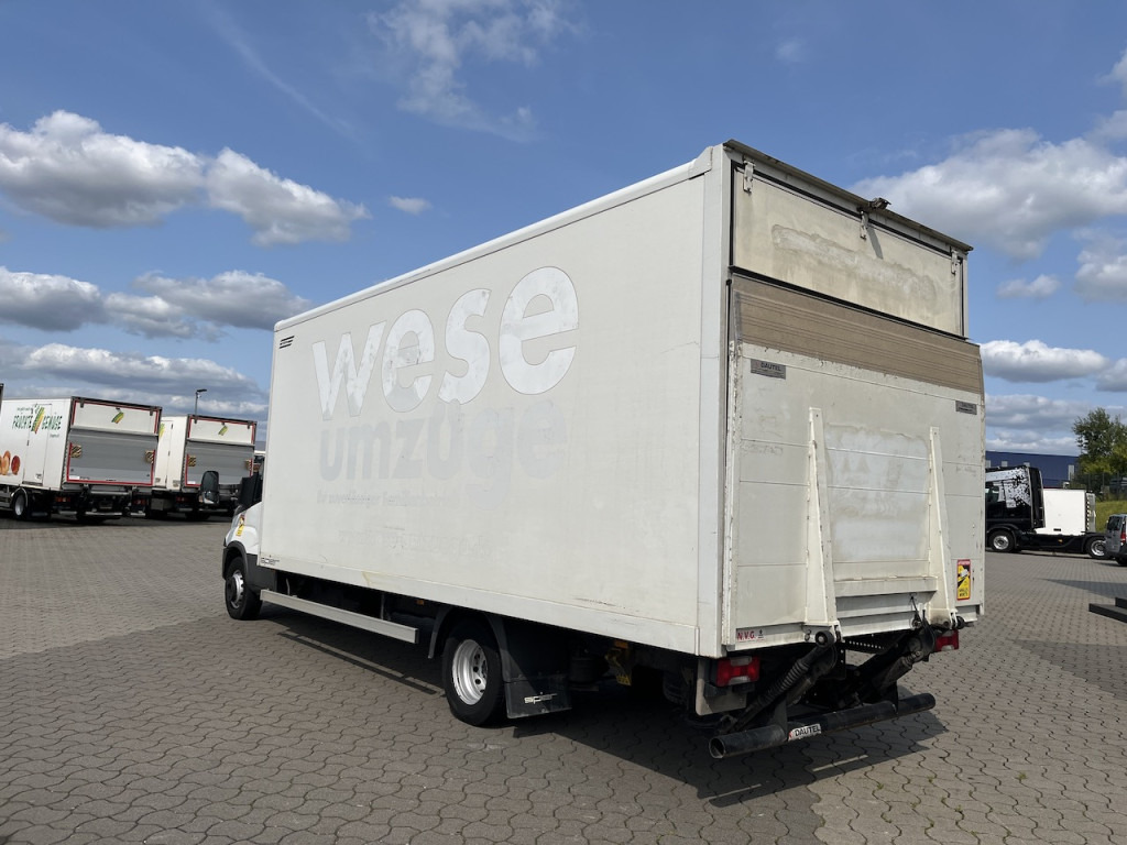 Iveco 70C18 Daily Koffer mit Ladebordwand - Box van: picture 3 Iveco 70C18 Daily Koffer mit Ladebordwand - Box van: picture 3
