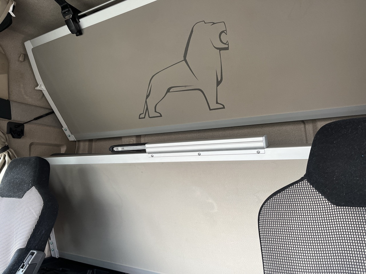 MAN TGX 26.500 6x2 Fahrgestell Lenk-Liftachse AHK - Cab chassis truck: picture 4 MAN TGX 26.500 6x2 Fahrgestell Lenk-Liftachse AHK - Cab chassis truck: picture 4