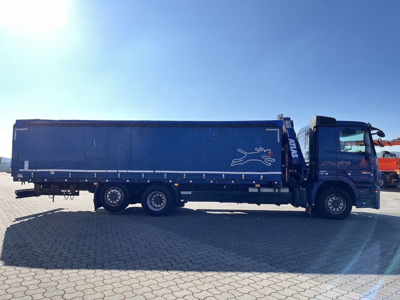 Curtainsider truck, Crane truck Mercedes-Benz 2541 6x2  Atlas 135.2E Pritsche 8,20 m Ausziehbar: picture 12