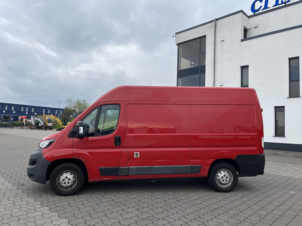 Peugeot Boxer Verkaufsfahrzeug Foodtruck - Vending truck: picture 4 Peugeot Boxer Verkaufsfahrzeug Foodtruck - Vending truck: picture 4