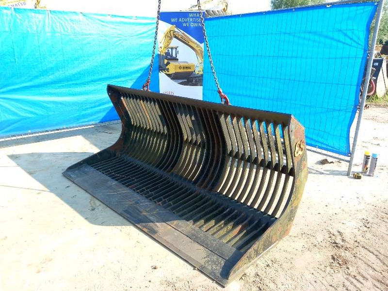 Eurosteel Puinriek WA100 - Bucket for Construction machinery: picture 1 Eurosteel Puinriek WA100 - Bucket for Construction machinery: picture 1