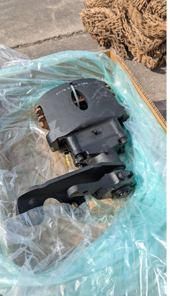 Komatsu HD605-5 BRAKE ASSY 561-34-62103 - Brake parts for Construction machinery: picture 4 Komatsu HD605-5 BRAKE ASSY 561-34-62103 - Brake parts for Construction machinery: picture 4