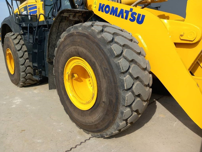 Komatsu WA475-10 - Wheel loader: picture 2 Komatsu WA475-10 - Wheel loader: picture 2