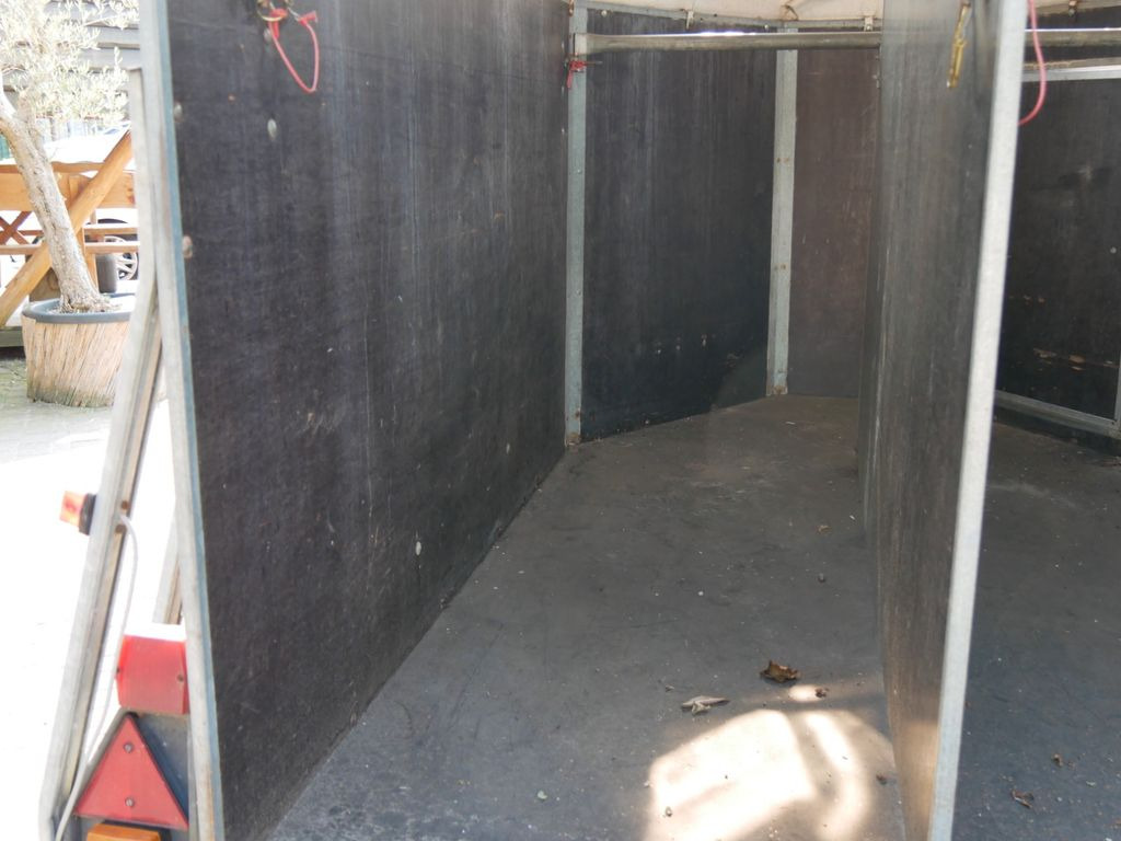 Horse trailer Holz Poly  2 Pferde: picture 6
