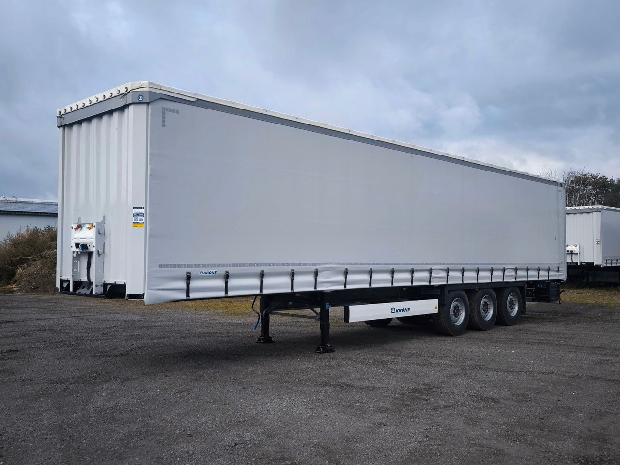 Krone Planauflieger SDP 27  Edscha - Curtainsider semi-trailer: picture 1 Krone Planauflieger SDP 27  Edscha - Curtainsider semi-trailer: picture 1