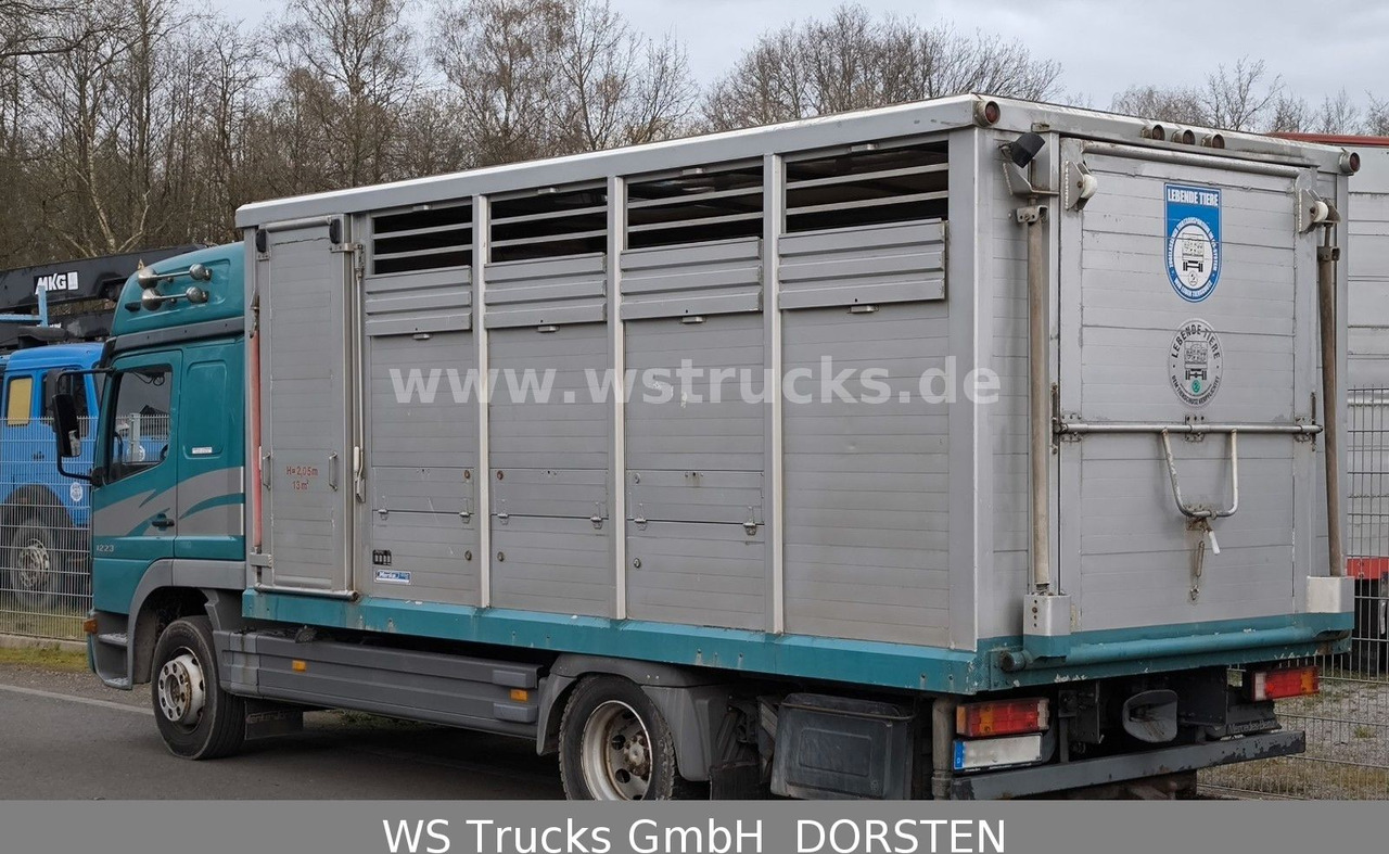 Mercedes-Benz Atego 1223 1 Stock Hohe Gitter Viehtransporter - Horse truck: picture 3 Mercedes-Benz Atego 1223 1 Stock Hohe Gitter Viehtransporter - Horse truck: picture 3