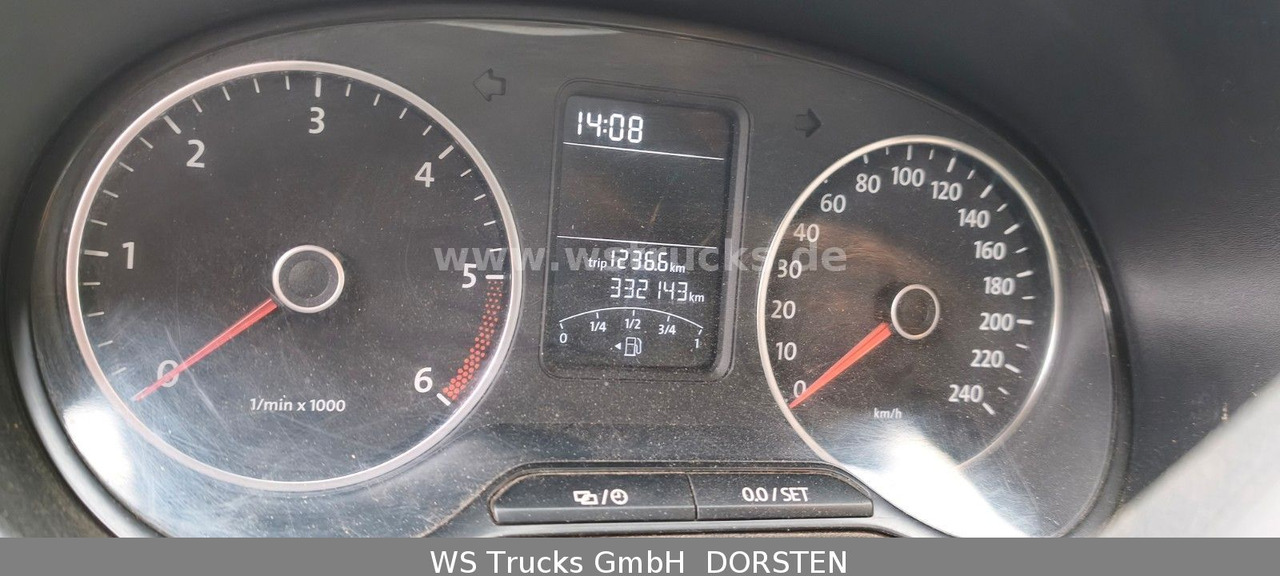 SUV Volkswagen Amarok Trendline DoubleCab 4Motion: picture 9 SUV Volkswagen Amarok Trendline DoubleCab 4Motion: picture 9