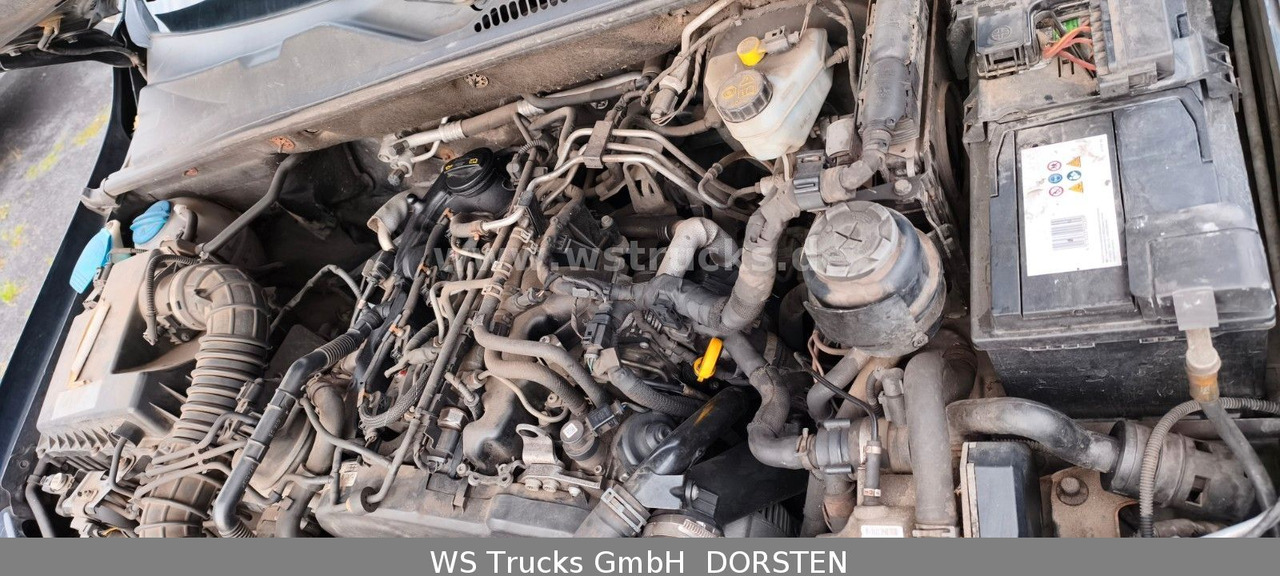 SUV Volkswagen Amarok Trendline DoubleCab 4Motion: picture 20 SUV Volkswagen Amarok Trendline DoubleCab 4Motion: picture 20