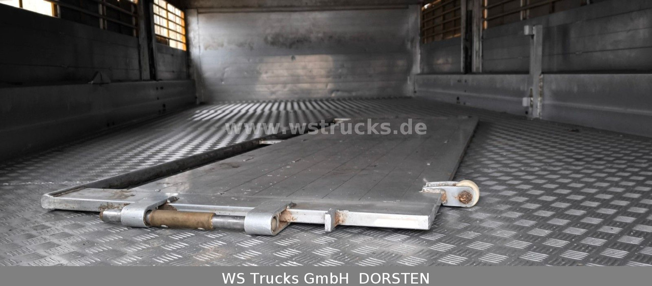 Horse truck Volvo FM 260 mit KABA 2 Stock Vollalu Viehtransporter: picture 11
