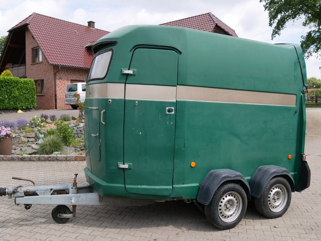 Westfalia Vollpoly 2 Pferde - Horse trailer: picture 1 Westfalia Vollpoly 2 Pferde - Horse trailer: picture 1