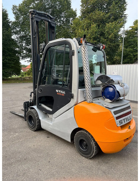 Still RX70-35*Gas*Triplex*hoch*Seitenschieber*Zinkenverstellung - Forklift: picture 4 Still RX70-35*Gas*Triplex*hoch*Seitenschieber*Zinkenverstellung - Forklift: picture 4