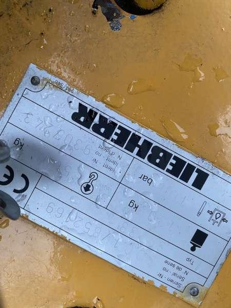 LIEBHERR SW33 - origine Liebherr 308 - Quick coupler for Construction machinery: picture 2 LIEBHERR SW33 - origine Liebherr 308 - Quick coupler for Construction machinery: picture 2