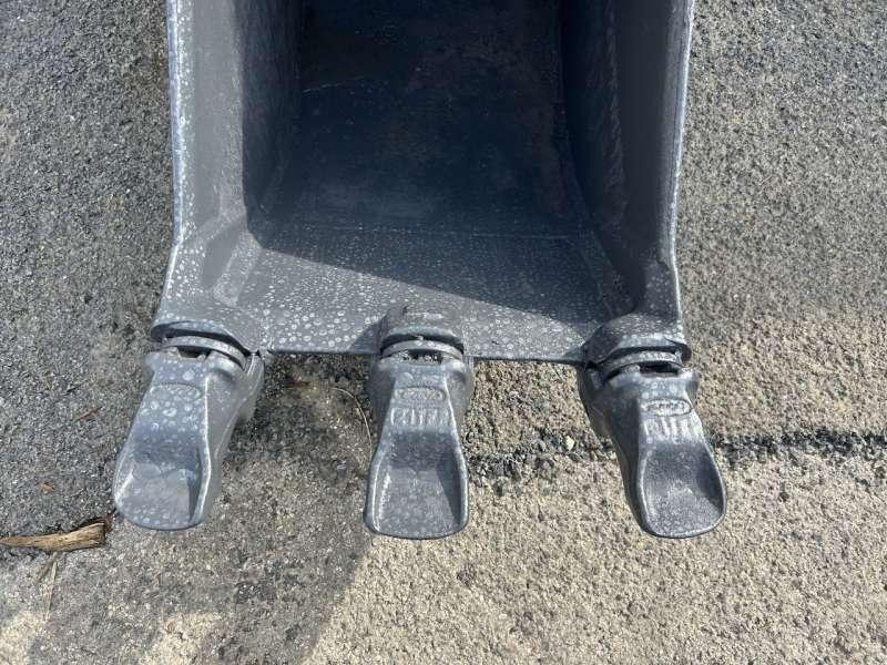 MECALAC serie 12 - 450mm - Excavator bucket: picture 2 MECALAC serie 12 - 450mm - Excavator bucket: picture 2