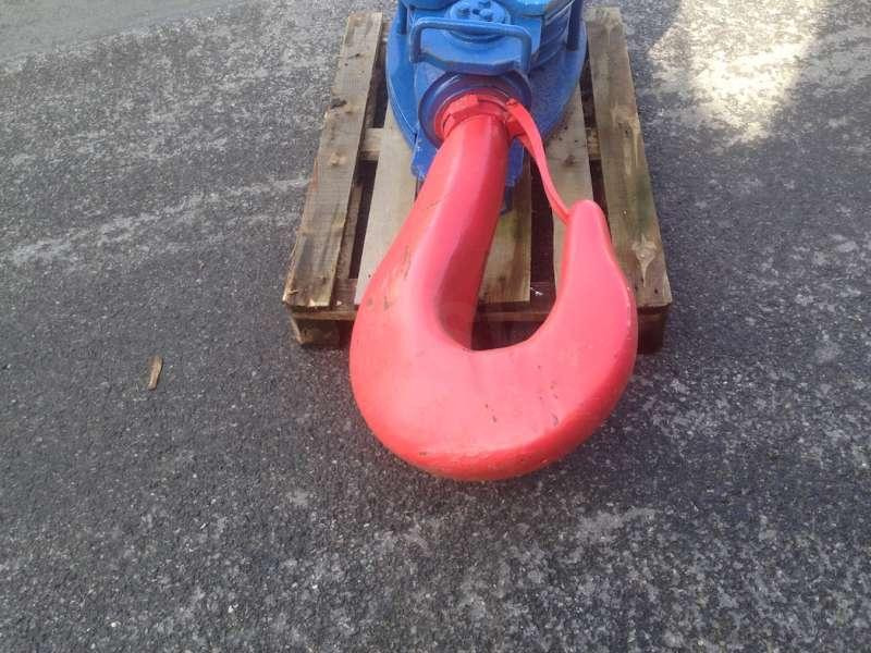 CROCHET DE LEVAGE - Other machinery: picture 2 CROCHET DE LEVAGE - Other machinery: picture 2