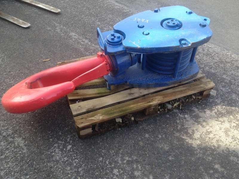 CROCHET DE LEVAGE - Other machinery: picture 1 CROCHET DE LEVAGE - Other machinery: picture 1