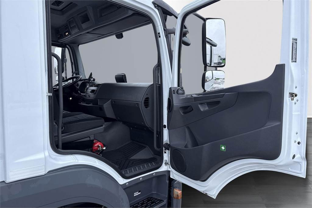 Box truck Mercedes-Benz 1224L KSA UMPIKORI + PL: picture 19