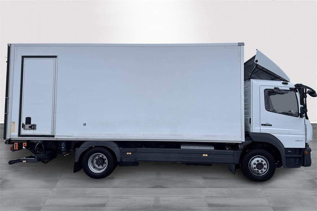 Mercedes-Benz 1224L KSA UMPIKORI + PL - Box truck: picture 5 Mercedes-Benz 1224L KSA UMPIKORI + PL - Box truck: picture 5