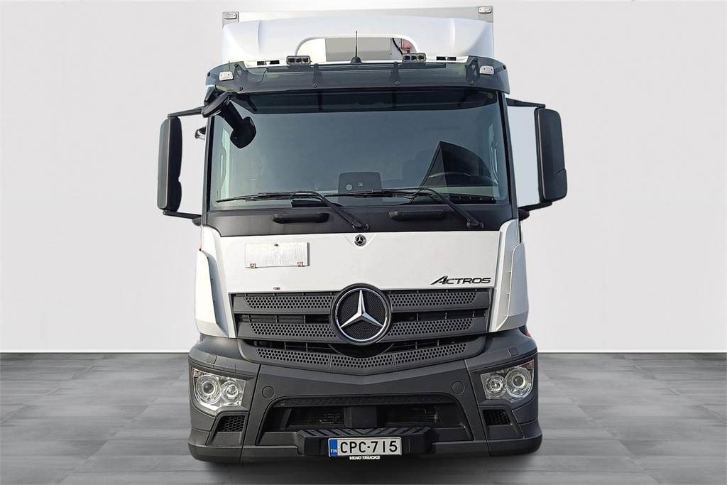 Mercedes-Benz ACTROS 5 SM 1827 L KSA - Isothermal truck: picture 2 Mercedes-Benz ACTROS 5 SM 1827 L KSA - Isothermal truck: picture 2