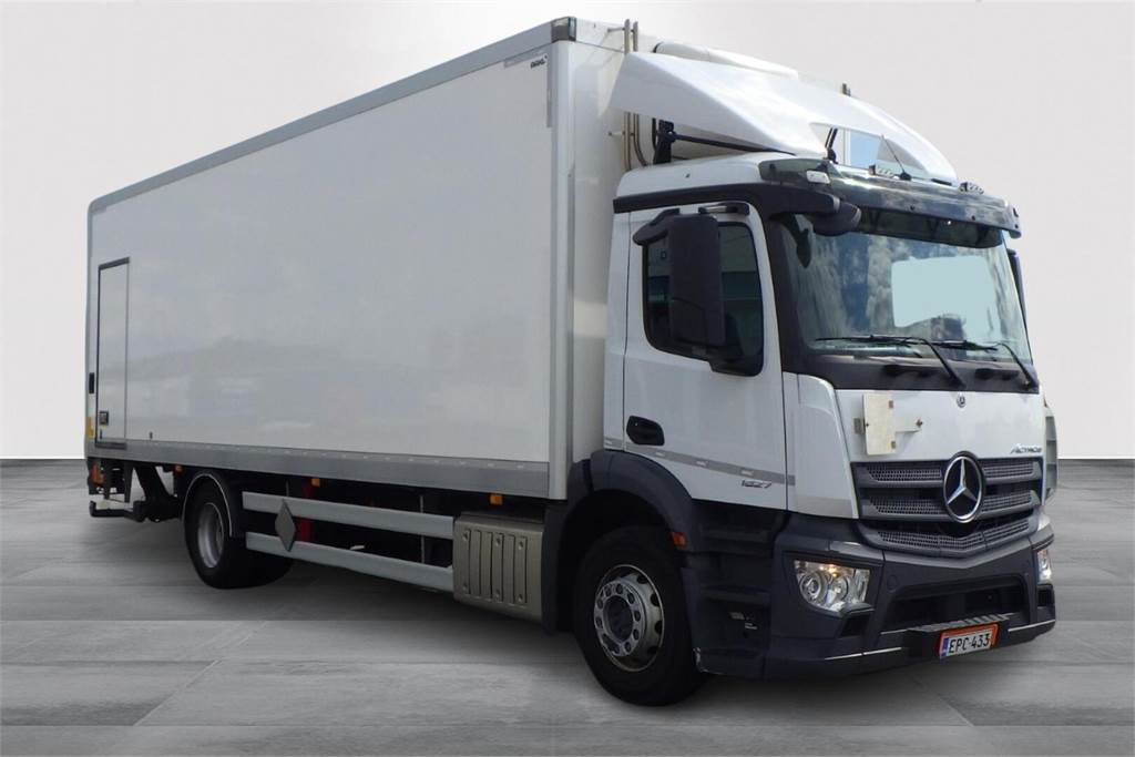 Mercedes-Benz ACTROS 5 SM 1827 L Ksa-kori + PL - Isothermal truck: picture 3 Mercedes-Benz ACTROS 5 SM 1827 L Ksa-kori + PL - Isothermal truck: picture 3