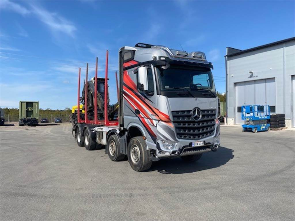 Mercedes-Benz AROCS 3763 8x4/4 Riikonen puuvarustus - Log truck: picture 2 Mercedes-Benz AROCS 3763 8x4/4 Riikonen puuvarustus - Log truck: picture 2