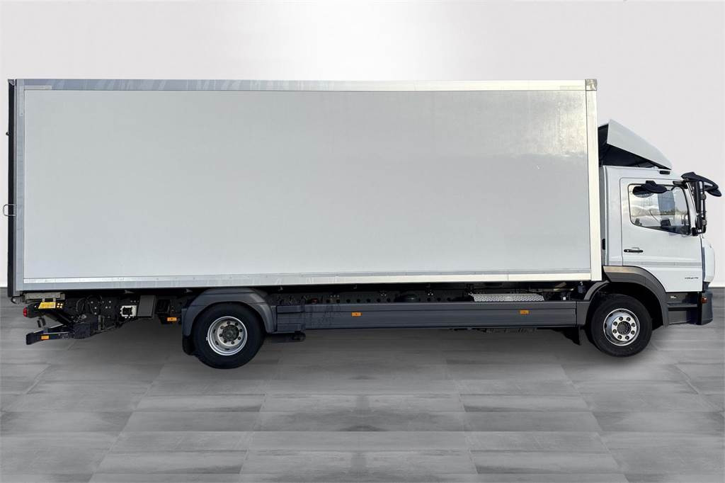 Mercedes-Benz ATEGO 1524 L KSA-kori+PL - Box truck: picture 5 Mercedes-Benz ATEGO 1524 L KSA-kori+PL - Box truck: picture 5