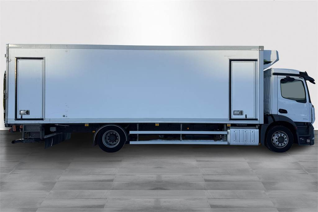 Mercedes-Benz Actros 1830L 5 SM FRC 2-lämpö(atp10/2025) - Isothermal truck: picture 4 Mercedes-Benz Actros 1830L 5 SM FRC 2-lämpö(atp10/2025) - Isothermal truck: picture 4