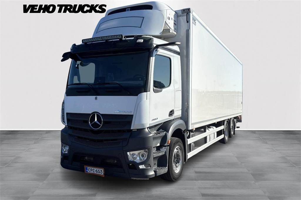 Mercedes-Benz Actros 2553L FRC 9,9m FRC 06/2027 - Isothermal truck: picture 2 Mercedes-Benz Actros 2553L FRC 9,9m FRC 06/2027 - Isothermal truck: picture 2