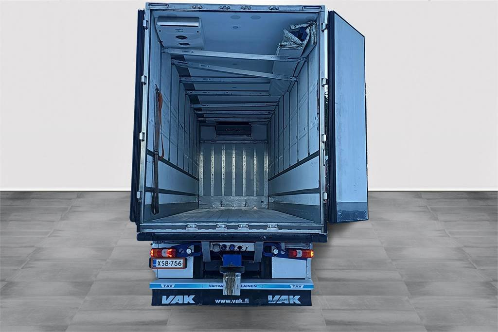 Isothermal truck Mercedes-Benz Actros L 3558: picture 9